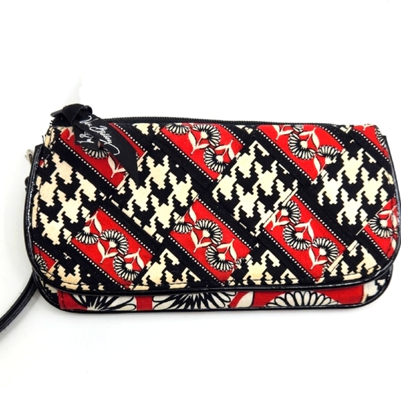 Vera Bradley Red and Black Wristlet Wallet - Picture 2 of 4